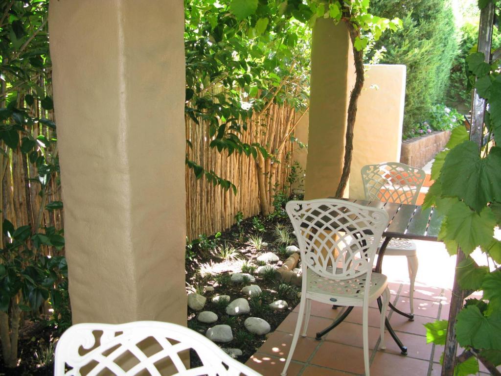 Casablanca Bed And Breakfast Stellenbosch Extérieur photo