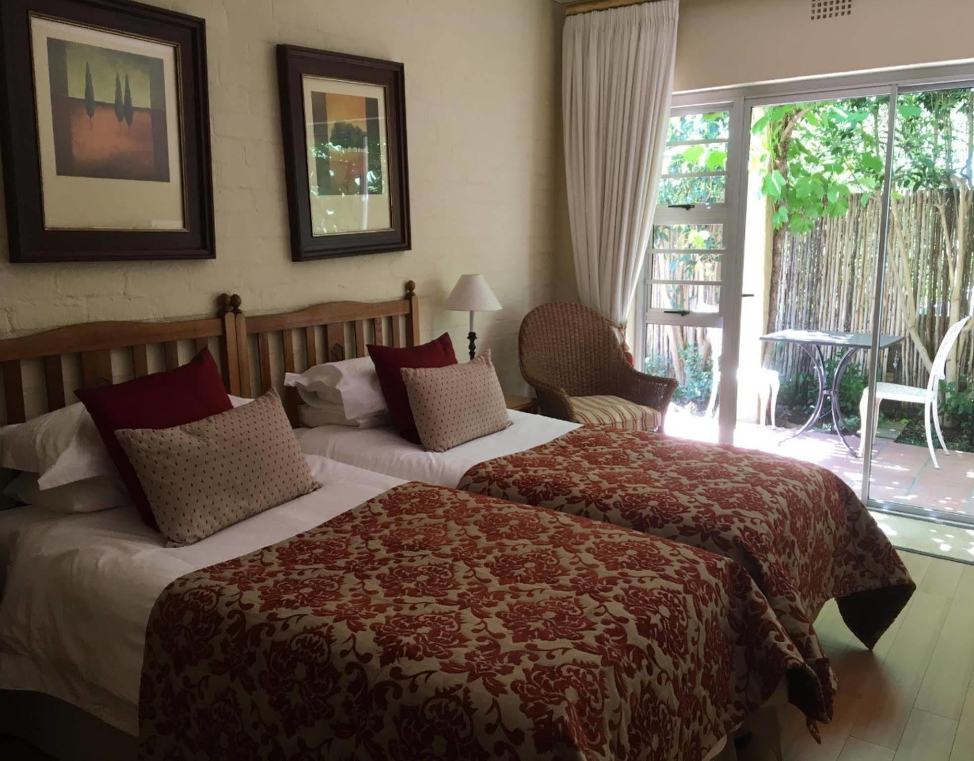 Casablanca Bed And Breakfast Stellenbosch Extérieur photo